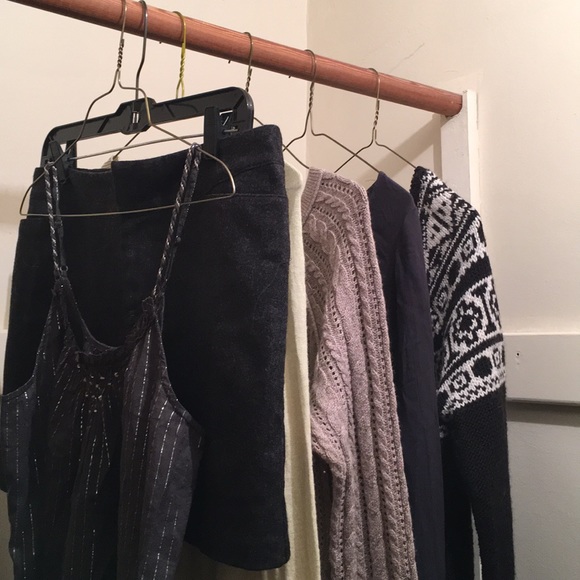 American Eagle Outfitters Tops - Lot of America Eagle clothes